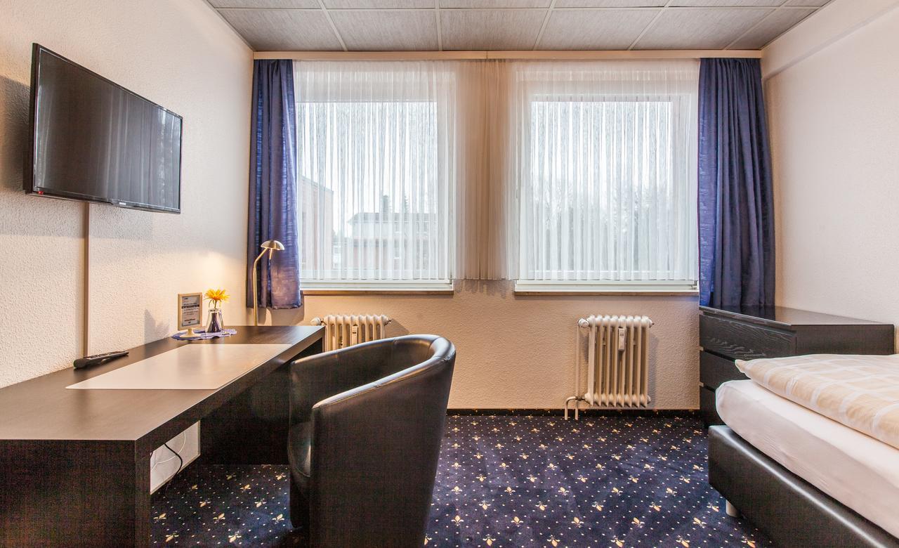 Hotel Quellental Pinneberg Εξωτερικό φωτογραφία